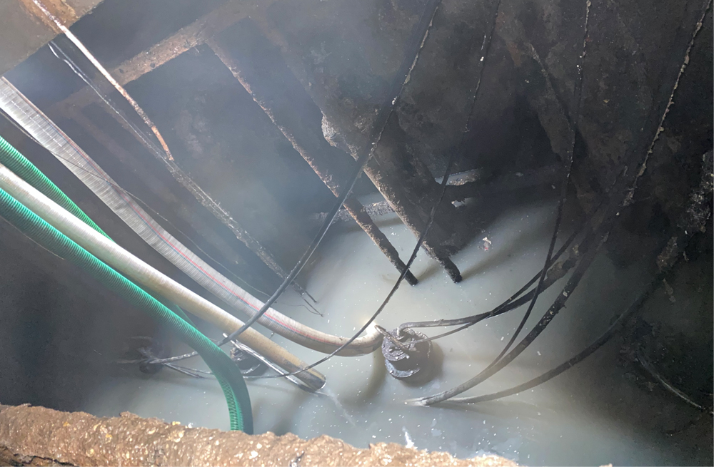 272曹后商城污水池清运