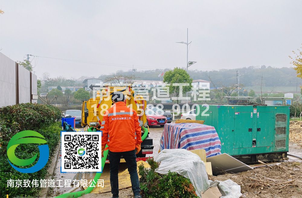 303曹后售楼部抽粪